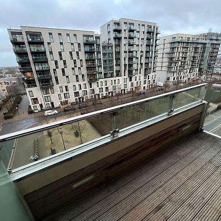 Modern 2 Bed - Olympic Park Stratford Apartment London Ngoại thất bức ảnh